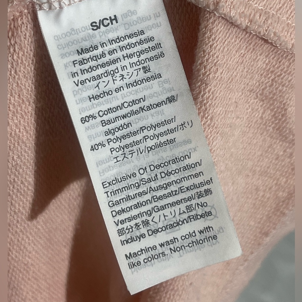 Madewell Short Sleeve Sweatshirt Top in a Light Pink Coral Raw Hem Womens Small - Picture 6 of 7